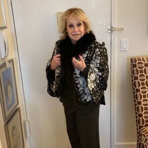 Chic Black and White Women's Cape